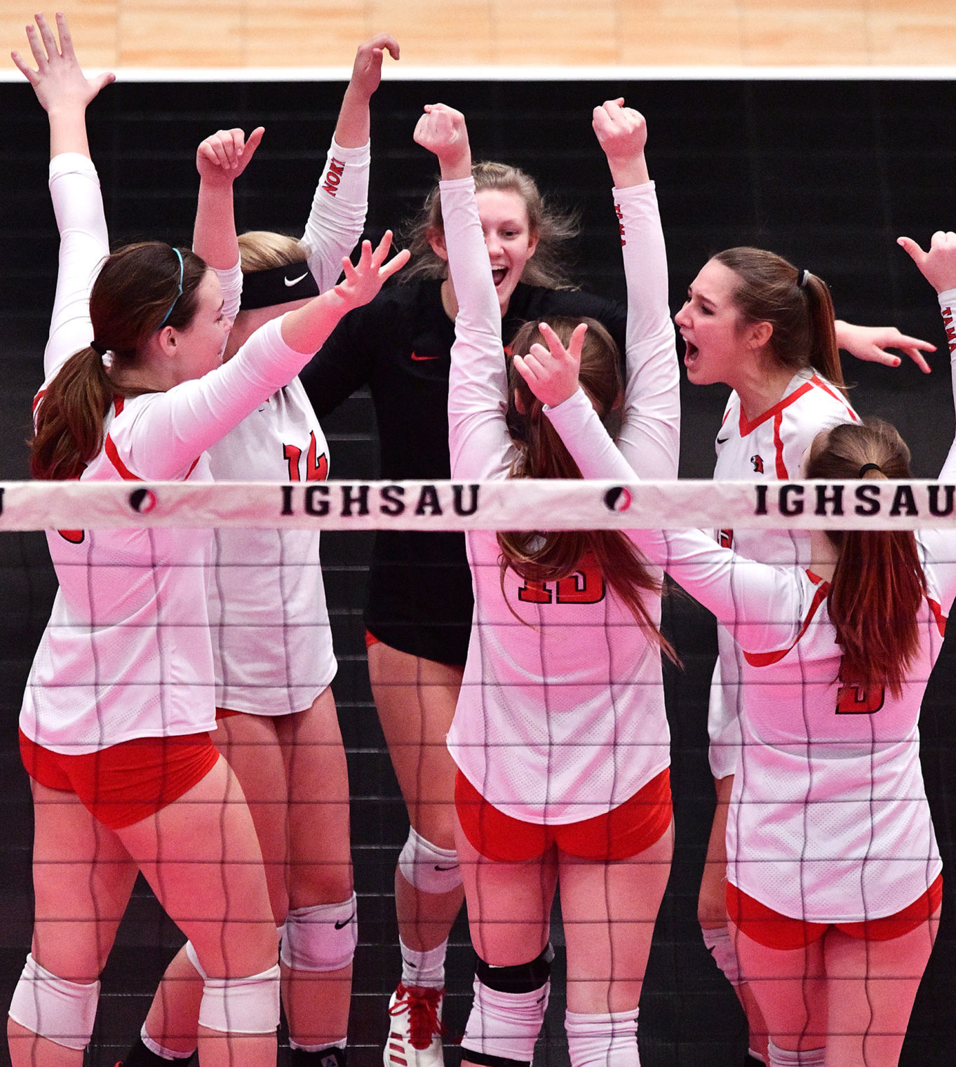 Gehlen Catholic vs North Tama state volleyball